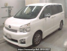 Toyota Voxy ZRR70W