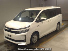 Toyota Voxy ZWR80G