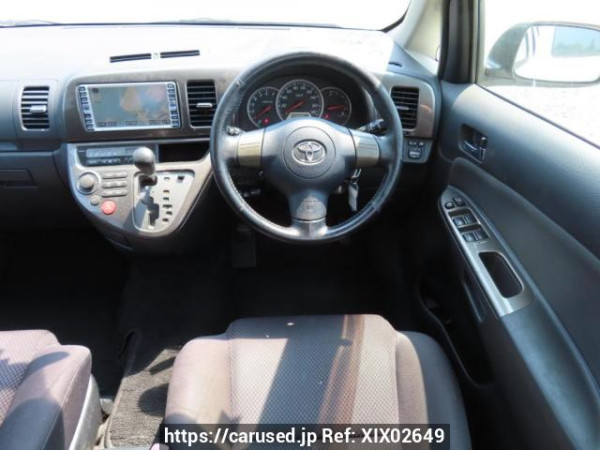Used 2005 AT toyota wish ZNE10G Image[21]