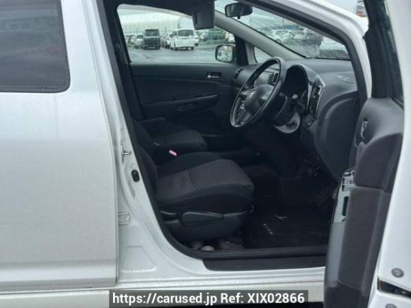 Used 2004 AT toyota wish ZNE14G Image[11]