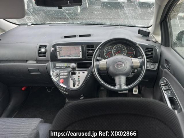 Used 2004 AT toyota wish ZNE14G Image[18]