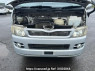 Used 2005 AT toyota regiusace-van KDH205V Image[9]