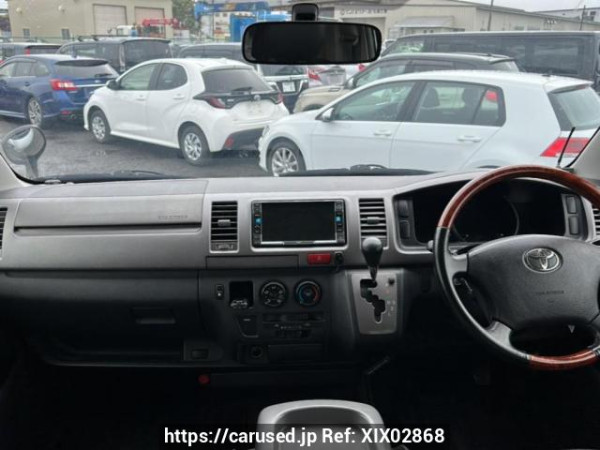 Used 2005 AT toyota regiusace-van KDH205V Image[16]