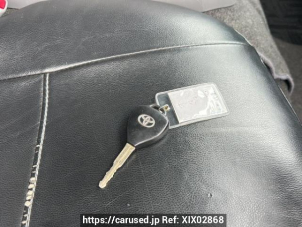 Used 2005 AT toyota regiusace-van KDH205V Image[35]