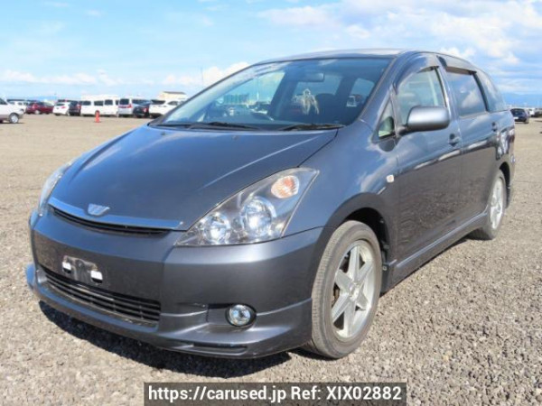 Used 2005 AT toyota wish ZNE10G Image[2]