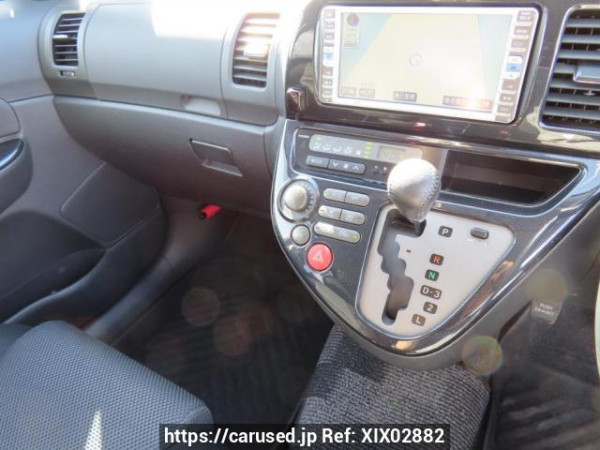 Used 2005 AT toyota wish ZNE10G Image[25]