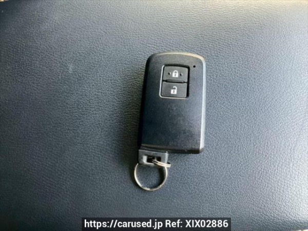 Used 2014 AT toyota harrier ZSU60W Image[28]