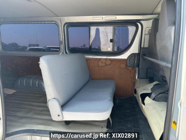 Used 2004 AT toyota regiusace-van KDH205V Image[13]