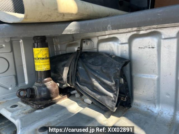 Used 2004 AT toyota regiusace-van KDH205V Image[43]