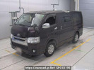 Toyota Hiace Van GDH201V
