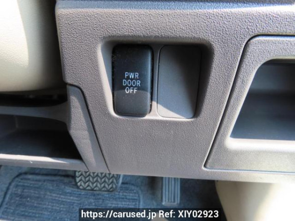 Used 2006 AT toyota sienta NCP81G Image[29]