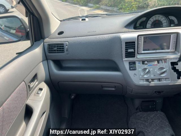 Used 2004 AT toyota raum NCZ20 Image[17]