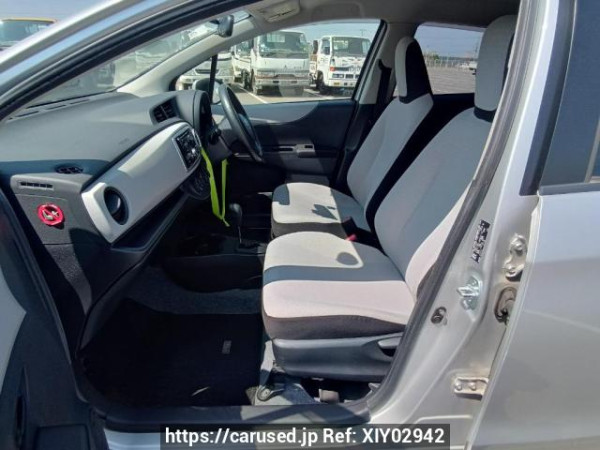 Used 2013 AT toyota vitz KSP130 Image[13]