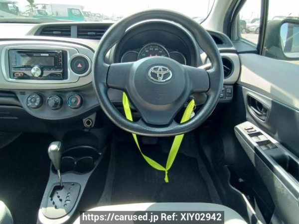 Used 2013 AT toyota vitz KSP130 Image[19]