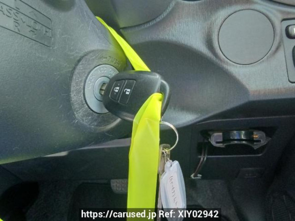 Used 2013 AT toyota vitz KSP130 Image[25]