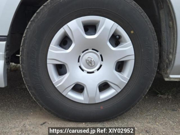 Used 2005 AT toyota regiusace-van KDH205V Image[25]