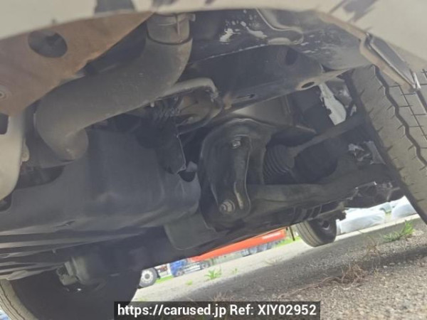 Used 2005 AT toyota regiusace-van KDH205V Image[26]