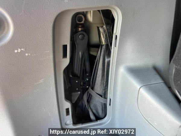 Used 2006 AT toyota voxy AZR60G Image[33]