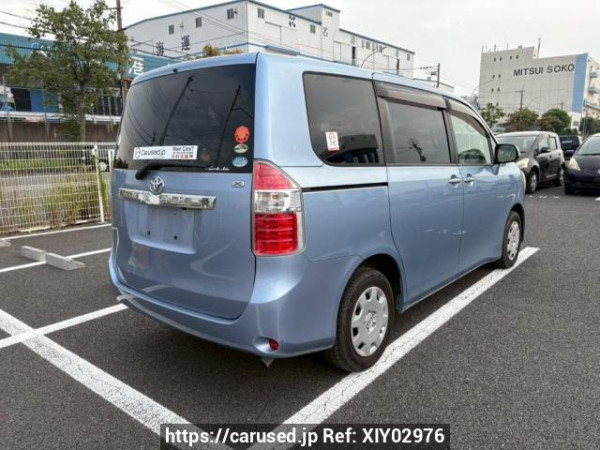 Used 2007 AT toyota noah ZRR70G Image[6]