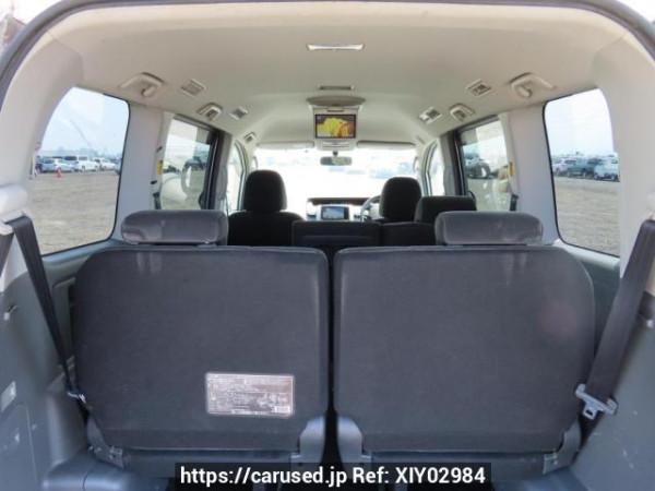 Used 2008 AT toyota noah ZRR70G Image[9]