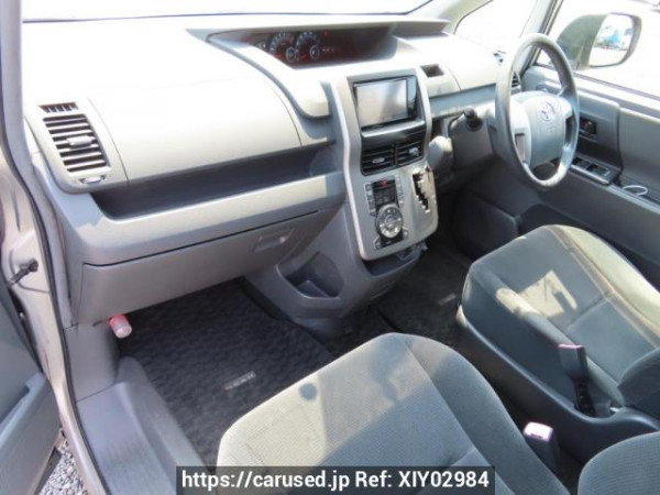 Used 2008 AT toyota noah ZRR70G Image[14]