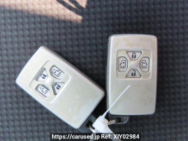 Used 2008 AT toyota noah ZRR70G Image[32]