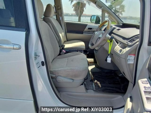 Used 2008 AT toyota noah ZRR75W Image[13]