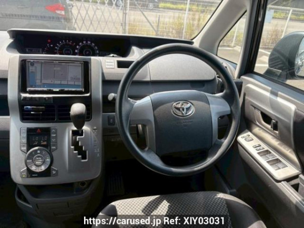 Used 2008 AT toyota noah ZRR75W Image[21]