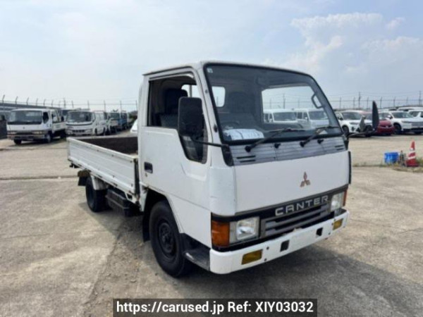 Used 1990 MT mitsubishi canter FB308B Image[0]