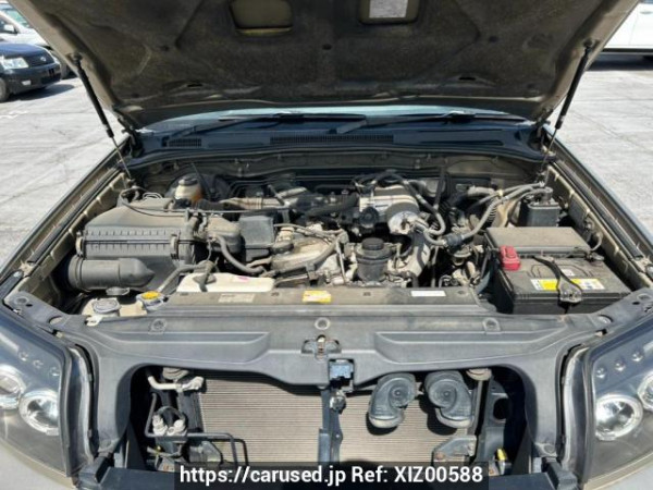 Used 2002 AT toyota hilux-surf RZN215W Image[9]