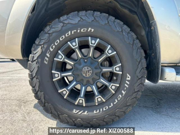 Used 2002 AT toyota hilux-surf RZN215W Image[34]