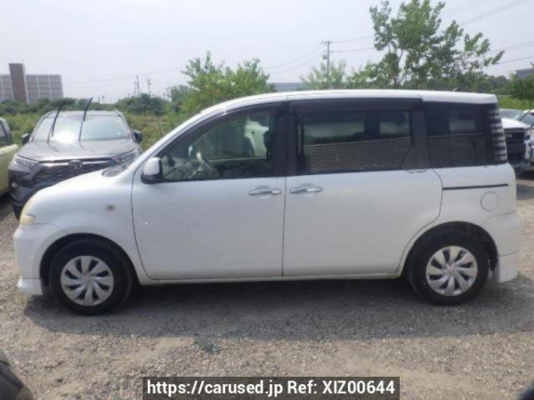 Used 2005 AT toyota sienta NCP81G Image[3]