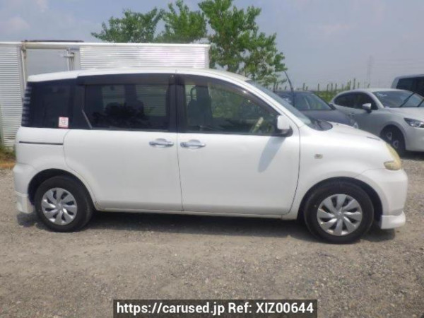 Used 2005 AT toyota sienta NCP81G Image[7]