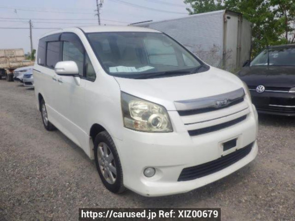 Used 2008 AT toyota noah ZRR75W Image[0]