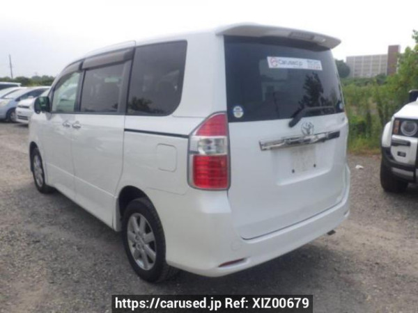 Used 2008 AT toyota noah ZRR75W Image[4]