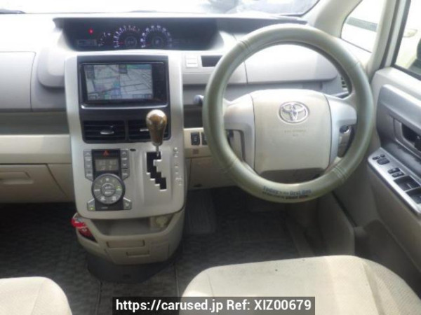 Used 2008 AT toyota noah ZRR75W Image[18]