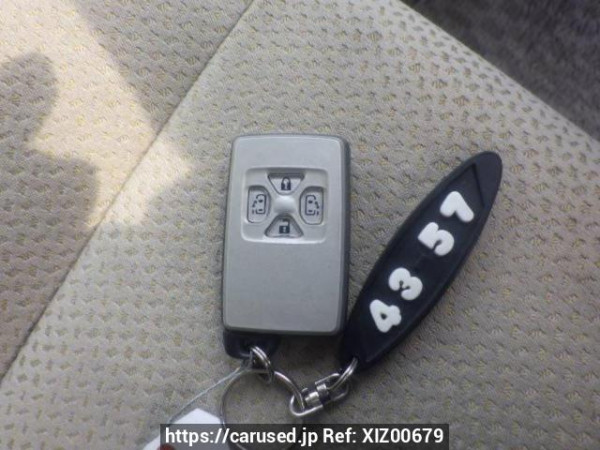 Used 2008 AT toyota noah ZRR75W Image[25]