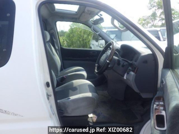 Used 1998 AT toyota regius-wagon RCH41W Image[12]