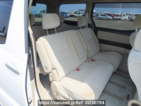 Used 2006 AT toyota alphard MNH10W Image[15]