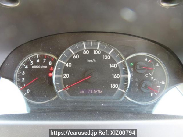 Used 2006 AT toyota alphard MNH10W Image[26]