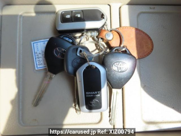 Used 2006 AT toyota alphard MNH10W Image[30]