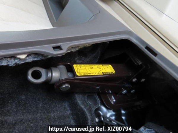 Used 2006 AT toyota alphard MNH10W Image[44]