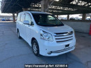 Toyota Noah ZRR75G