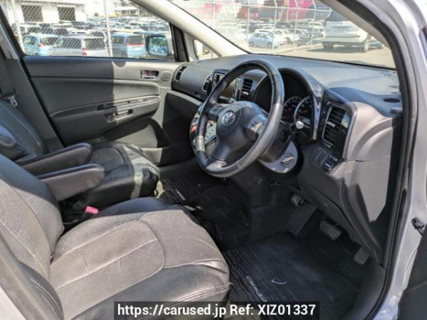 Used 2003 AT toyota wish ZNE10G Image[12]