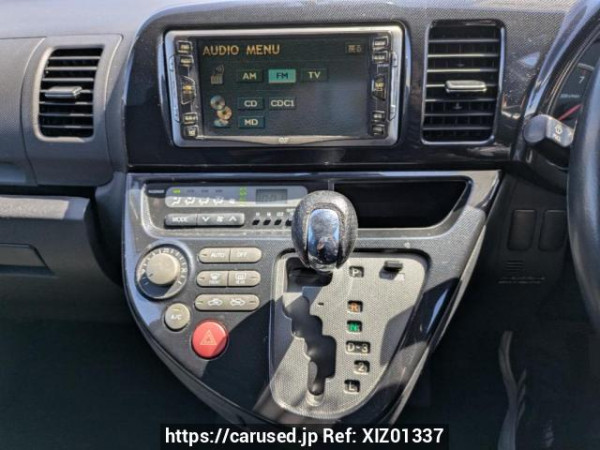 Used 2003 AT toyota wish ZNE10G Image[23]