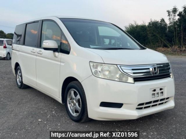 Used 2010 AT honda step-wgn RK1 Image[0]