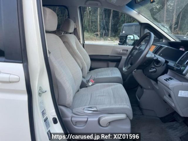 Used 2010 AT honda step-wgn RK1 Image[11]