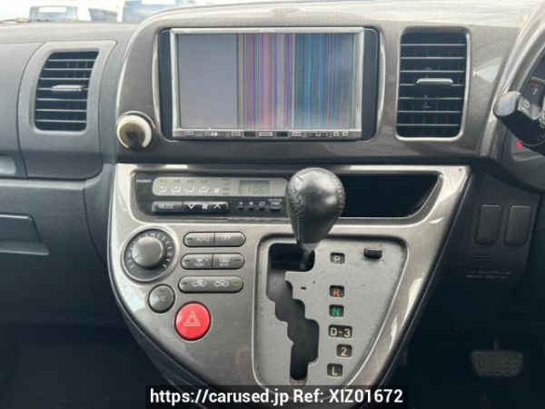 Used 2004 AT toyota wish ZNE10G Image[24]