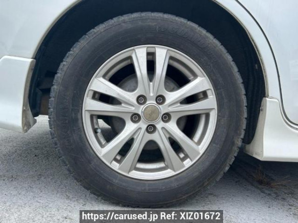 Used 2004 AT toyota wish ZNE10G Image[32]