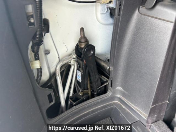 Used 2004 AT toyota wish ZNE10G Image[46]